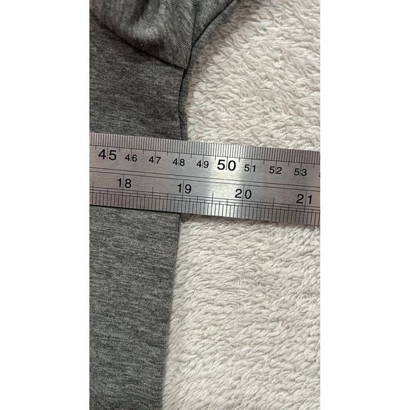 NEW All In Motion Men's Short Sleeve Soft Stretch T-Shirt - Gray - Size Small - Picture 4 of 9